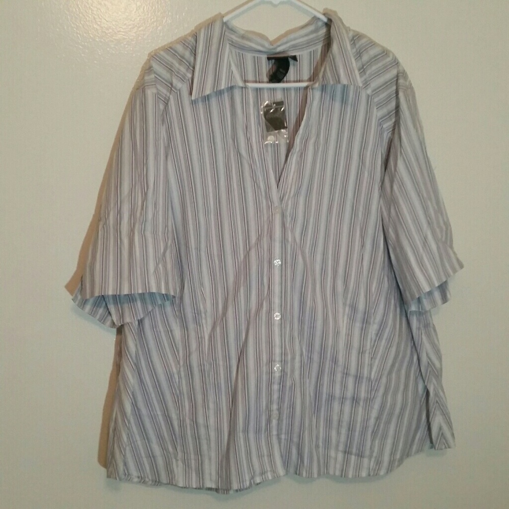 NWT Venezia by Lane Bryant button down shirt